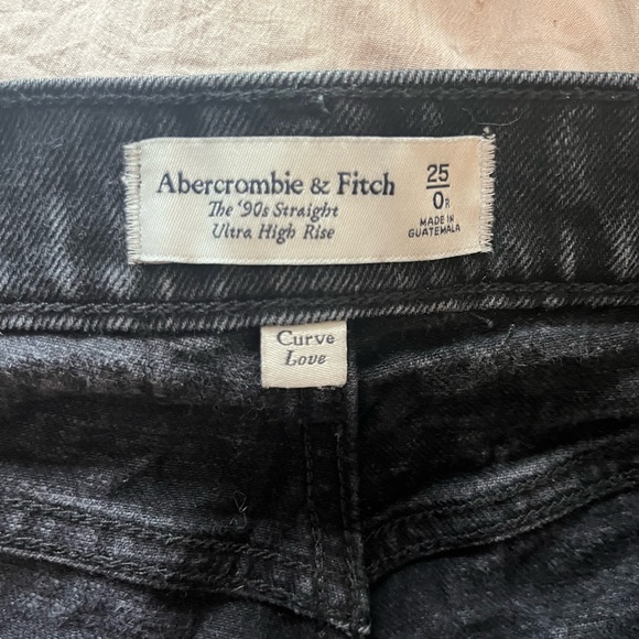 Abercrombie & Fitch Curve Love 90’s straight ultra high rise jeans - Picture 2 of 3